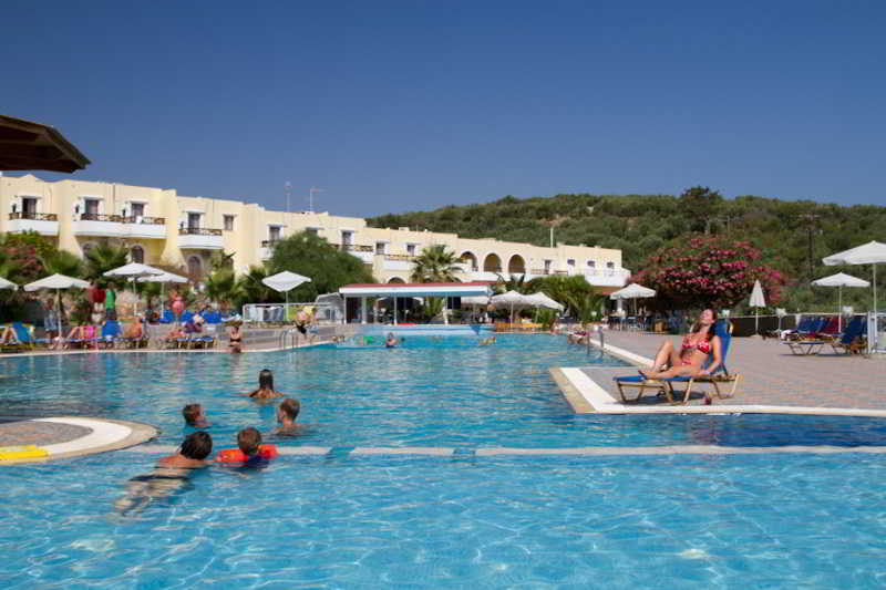 Langley Resort Almirida Bay Exterior photo